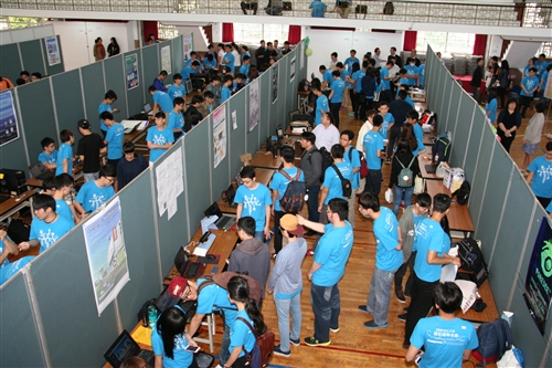 資工、資圖、資傳、電機、資管、教科、資創等7系共同舉辦資訊週聯合展。