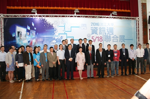 資工、資圖、資傳、電機、資管、教科、資創等7系共同舉辦資訊週聯合展。