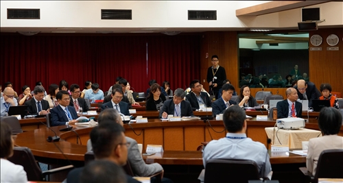 大數據應用、校務研究、學習分析，共享智慧校園時代