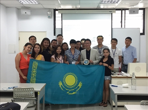 學習無國界 校園世界村