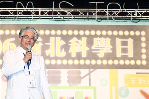 全民一起手創光點瘋科學 挑戰千人做實驗