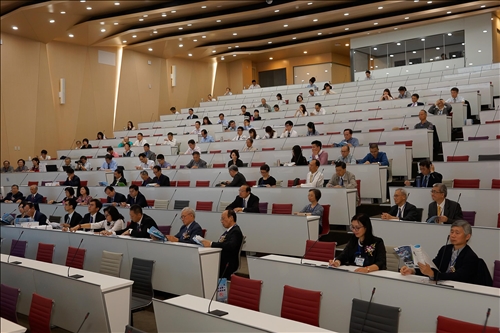 實現以品質為中心的新中華文化