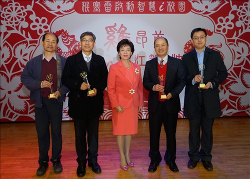 105年度歲末聯歡會 資訊處卯全力策劃表演