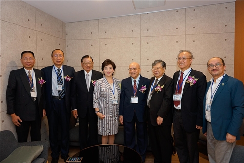 實現以品質為中心的新中華文化