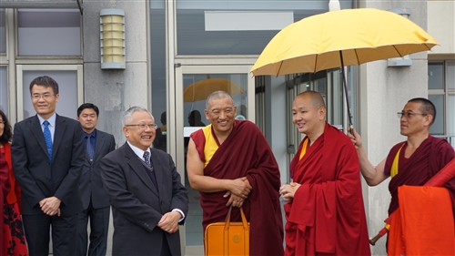 擁抱厭世代－袞德林仁波切蘭陽校園演講