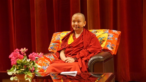 擁抱厭世代－袞德林仁波切蘭陽校園演講