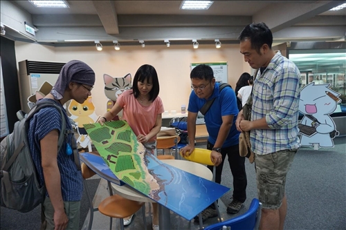 滬里滬外 台灣北海岸石滬文化展