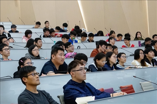 淡江熊貓講座開講(3)-聘請加拿大皇家科學院及工程學院雙院士孫學良博士