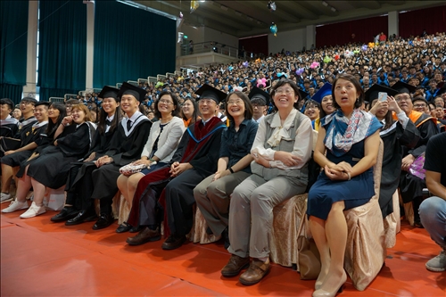 校友手牽手 鵬程高更高