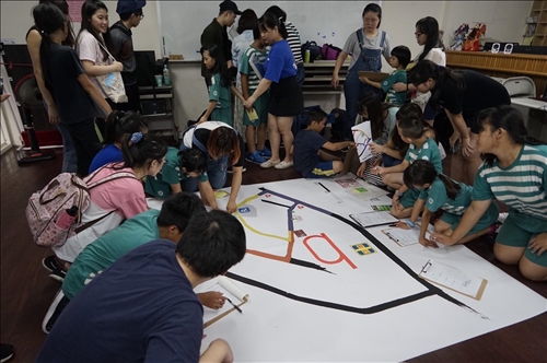 大手牽小手 尋找北淡水燕子道