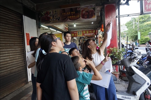 大手牽小手 尋找北淡水燕子道