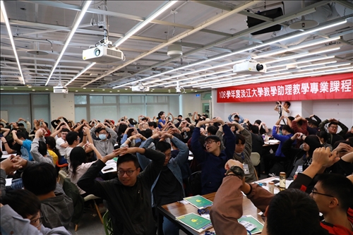 講師和與會學員熱切互動