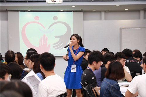 講師和與會學員熱切互動