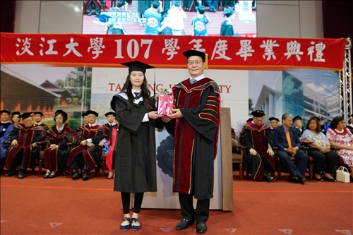 107學年度畢業典禮～企業最愛22載•璀燦淡江第五波