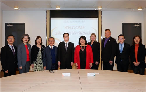 有朋自美洲來•國際交流攀新峰