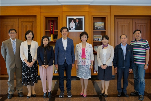 9-Mr. Dan Lin拜會張家宜董事長，並與陪同人員一起合影。(馮文星攝影)