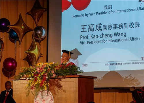 2019境外生畢業典禮，祝展翅高飛、遨翔國際！