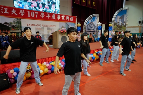 107學年度畢業典禮～企業最愛22載•璀燦淡江第五波