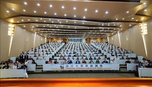 11-108年10月22日下午第12場「熊貓講座」於淡水校園守謙國際會議中心有蓮廳舉辦，與會師生約350人。(馮文星攝影)