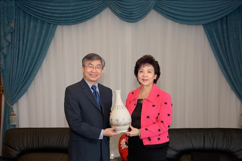 淡江熊貓講座開講(5)-聘請IEEE及IIE兩大世界工業工程機構會士Dr.Hoang Pham