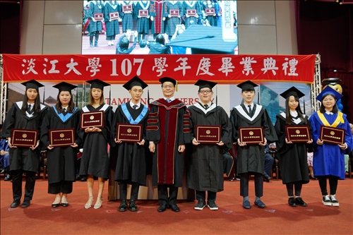 107學年度畢業典禮～企業最愛22載•璀燦淡江第五波