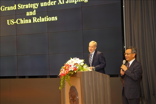 淡江熊貓講座開講(11)-聘請美國賓州大學講座教授 Dr. Avery Goldstein