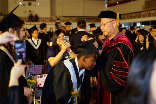 2019境外生畢業典禮，祝展翅高飛、遨翔國際！