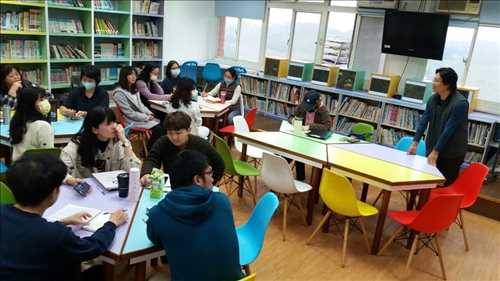 忠山實小彭增龍校長講演