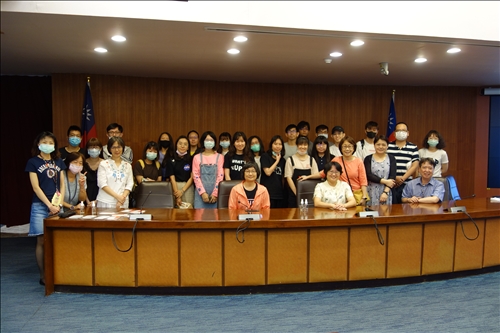 境外生職涯輔導系列講座--如何成為企業愛用新鮮人