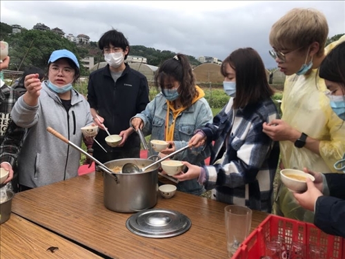 國際生看臺灣 | 控窯體驗