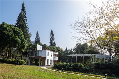 校史館暨張建邦創辦人紀念館