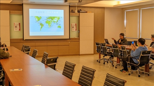 荷蘭航線及西班牙航線