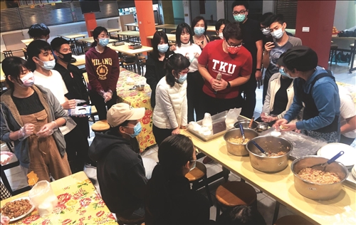 美食饗宴大展身手
