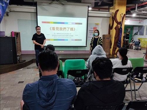 英文系王蔚婷老師介紹主講人陳子良先生