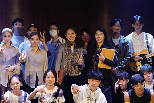 演出人員合照