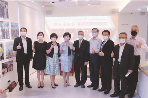 第二天會後合影