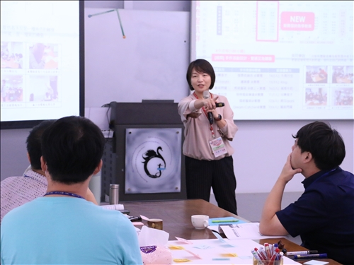 涂老師主講「顧客(學生)體驗旅程大小流程設計」
