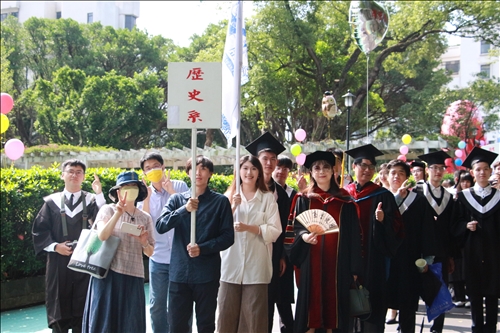 畢業生校園巡禮