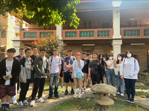 木下靜涯舊居合影