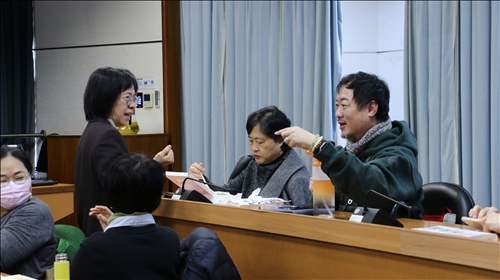 符老師邀請各組教師分享討論結果