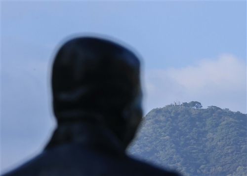 驚聲銅像廣場-11