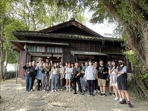 多田榮吉故居合影