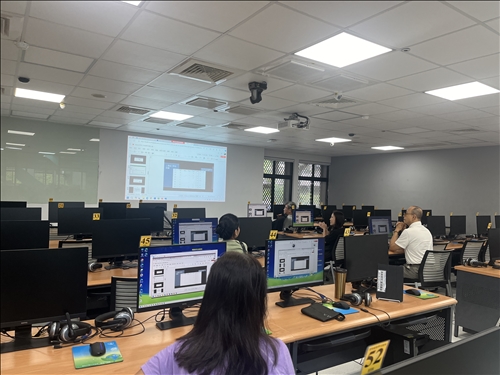 (214) iClass學習平台「學期成績上傳」工作坊_第一梯1122-1