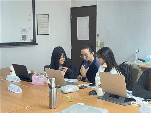 業師協助同學解題