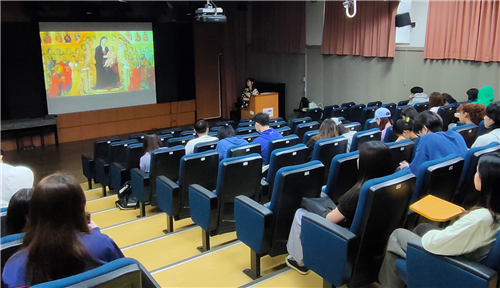 05 _Introducing the Icon Art of Maestà. 介紹《莊嚴聖母》聖像畫