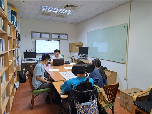 老師講解日文發音及基礎知識