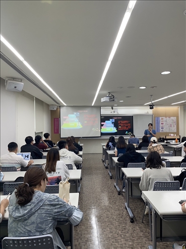 講師介紹三級輔導機制