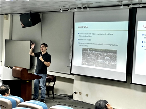 洪復一老師介紹加州州立大學長堤分校、維諾納大學