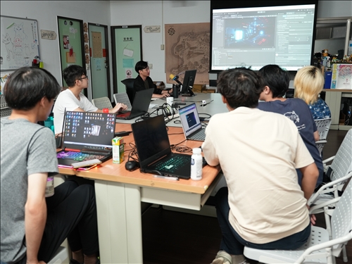 業師說明燈光元素