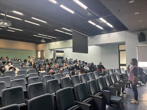 長照2.0政策的制定與提供服居家服務照顧的內容